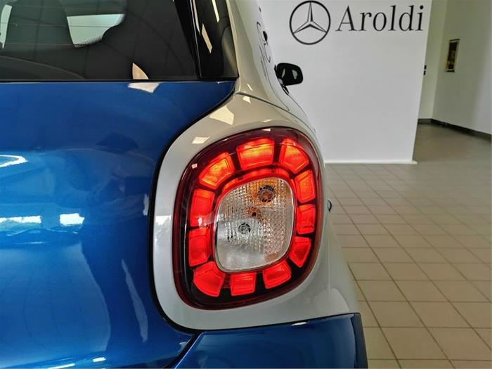 Aroldi, service Mercedes-Benz a Cremona - SMART ForFour (W453) | ID -1867