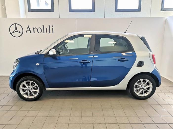 Aroldi, service Mercedes-Benz a Cremona - SMART ForFour (W453) | ID -1867