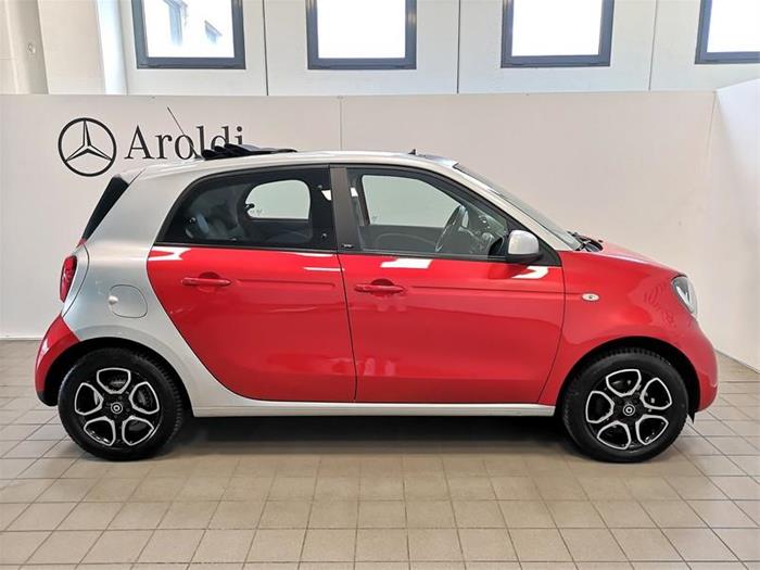 Aroldi, service Mercedes-Benz a Cremona - SMART Forfour (W453) | ID -1805